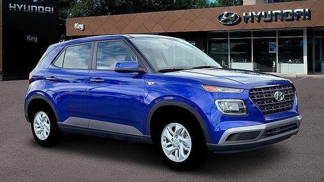 2026 Hyundai VENUE SE