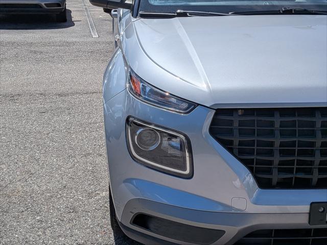 2022 Hyundai Venue - $13,491