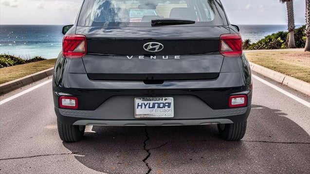 2025 Hyundai VENUE SE