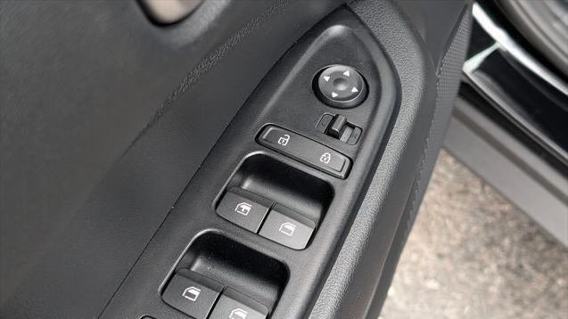 2025 Hyundai VENUE SE