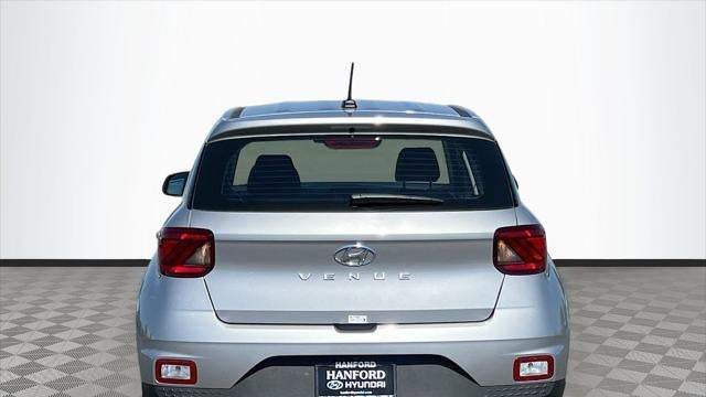 2025 Hyundai VENUE SE