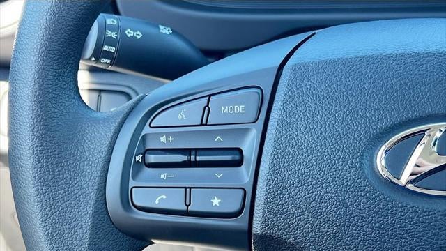 2025 Hyundai VENUE SE