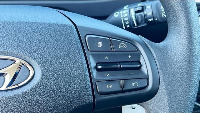 2025 Hyundai VENUE SE