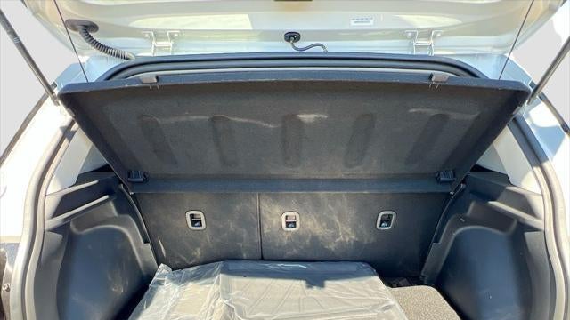 2025 Hyundai VENUE SE