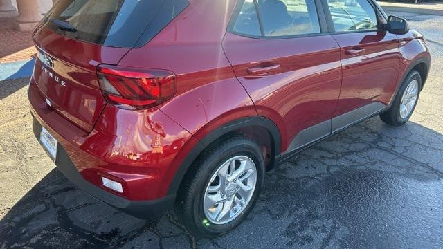 2026 Hyundai VENUE SE