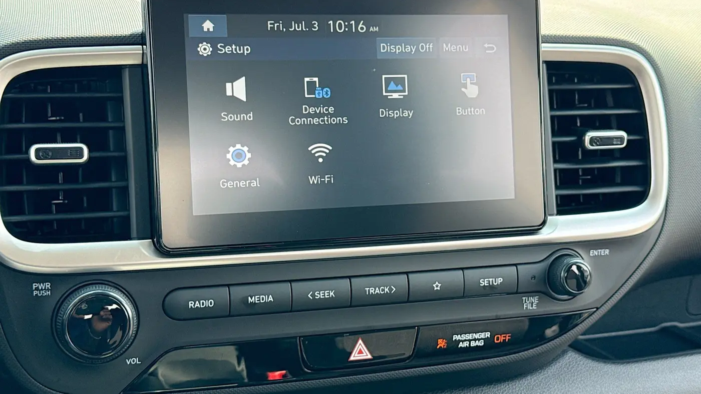 2026 Hyundai VENUE SE