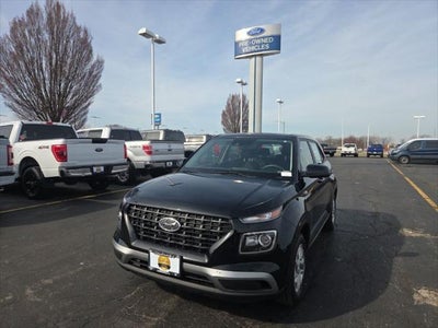 Photo of a 2022 Hyundai Venue SE 4DR Crossover for sale