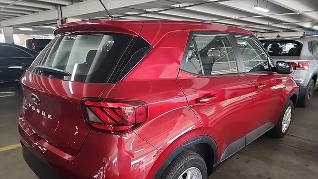 2025 Hyundai VENUE SE
