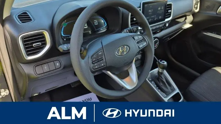 2026 Hyundai VENUE SE