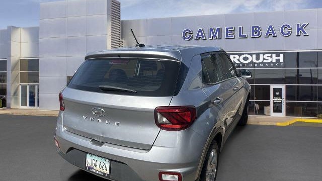 2024 Hyundai VENUE SE