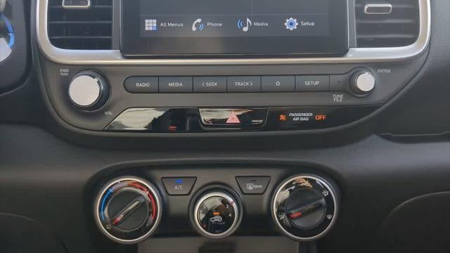 2026 Hyundai VENUE SE