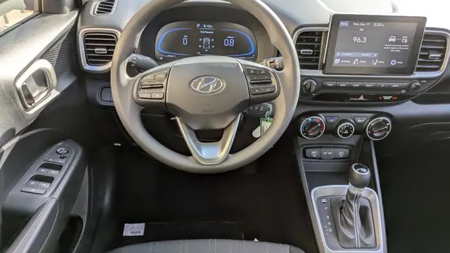 2026 Hyundai VENUE SE