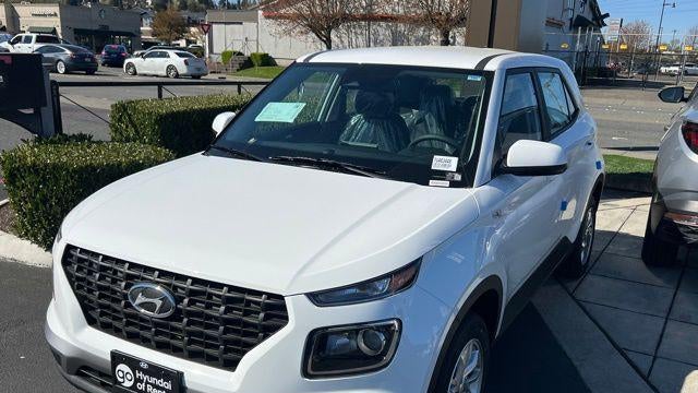 2026 Hyundai VENUE SE