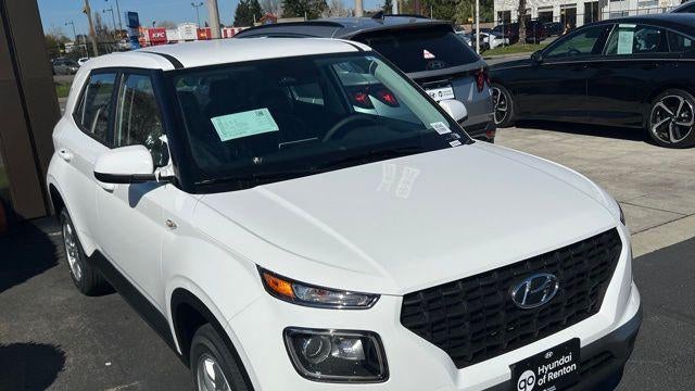 2026 Hyundai VENUE SE