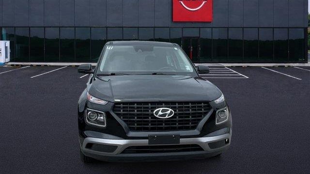 2021 Hyundai VENUE SE