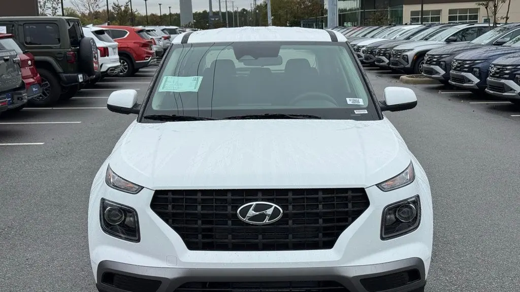 2026 Hyundai VENUE SE