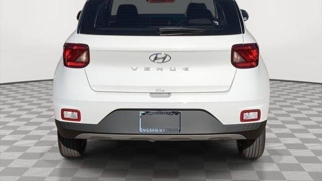 2026 Hyundai VENUE SE