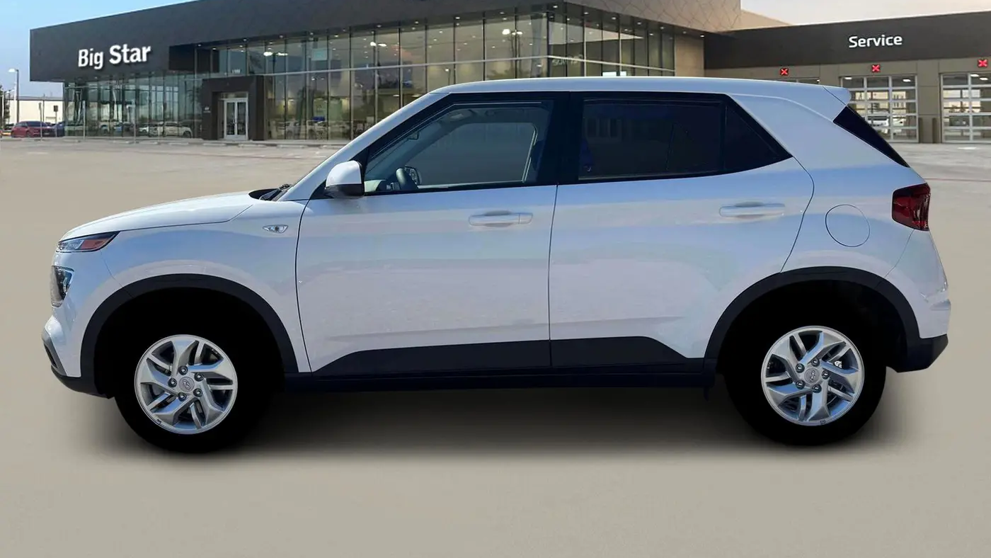 2026 Hyundai VENUE SE