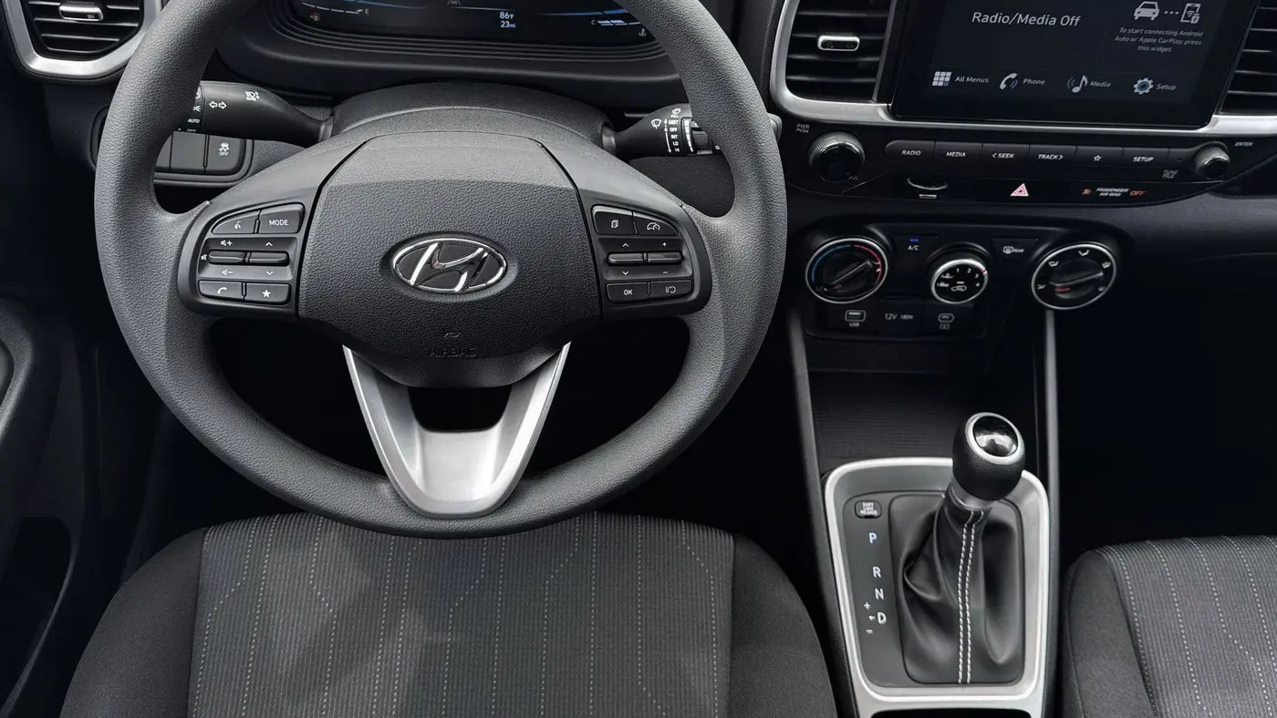 2026 Hyundai VENUE SE