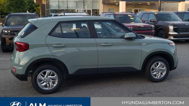 2026 Hyundai VENUE SE