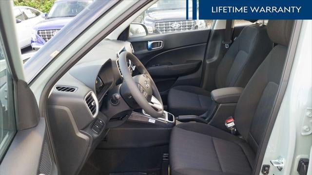 2026 Hyundai VENUE SE