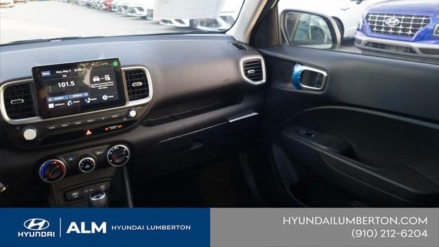 2026 Hyundai VENUE SE