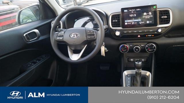 2026 Hyundai VENUE SE