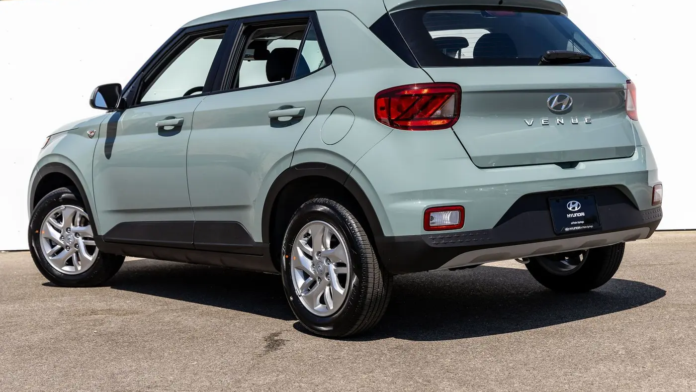 2026 Hyundai VENUE SE