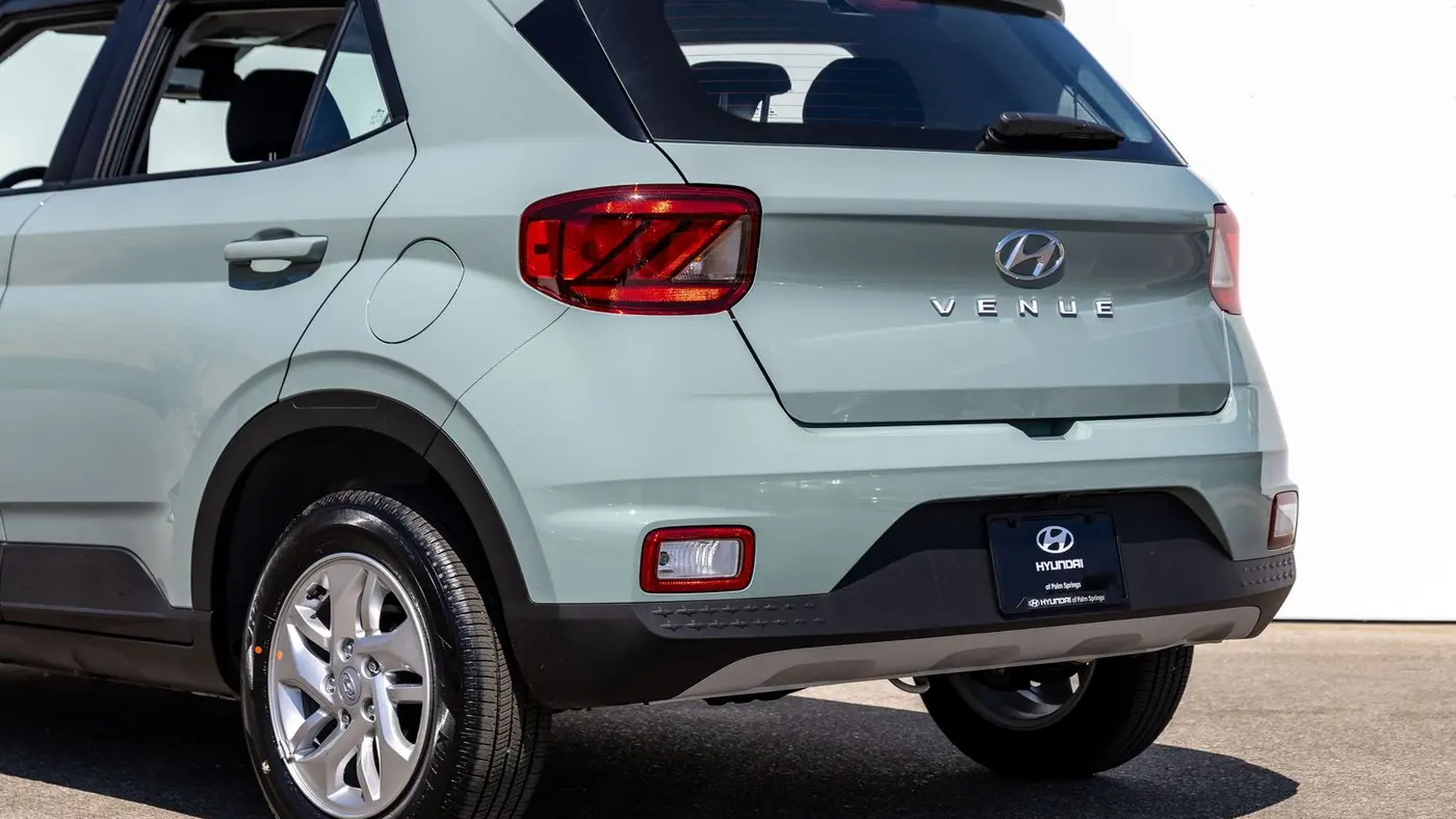 2026 Hyundai VENUE SE
