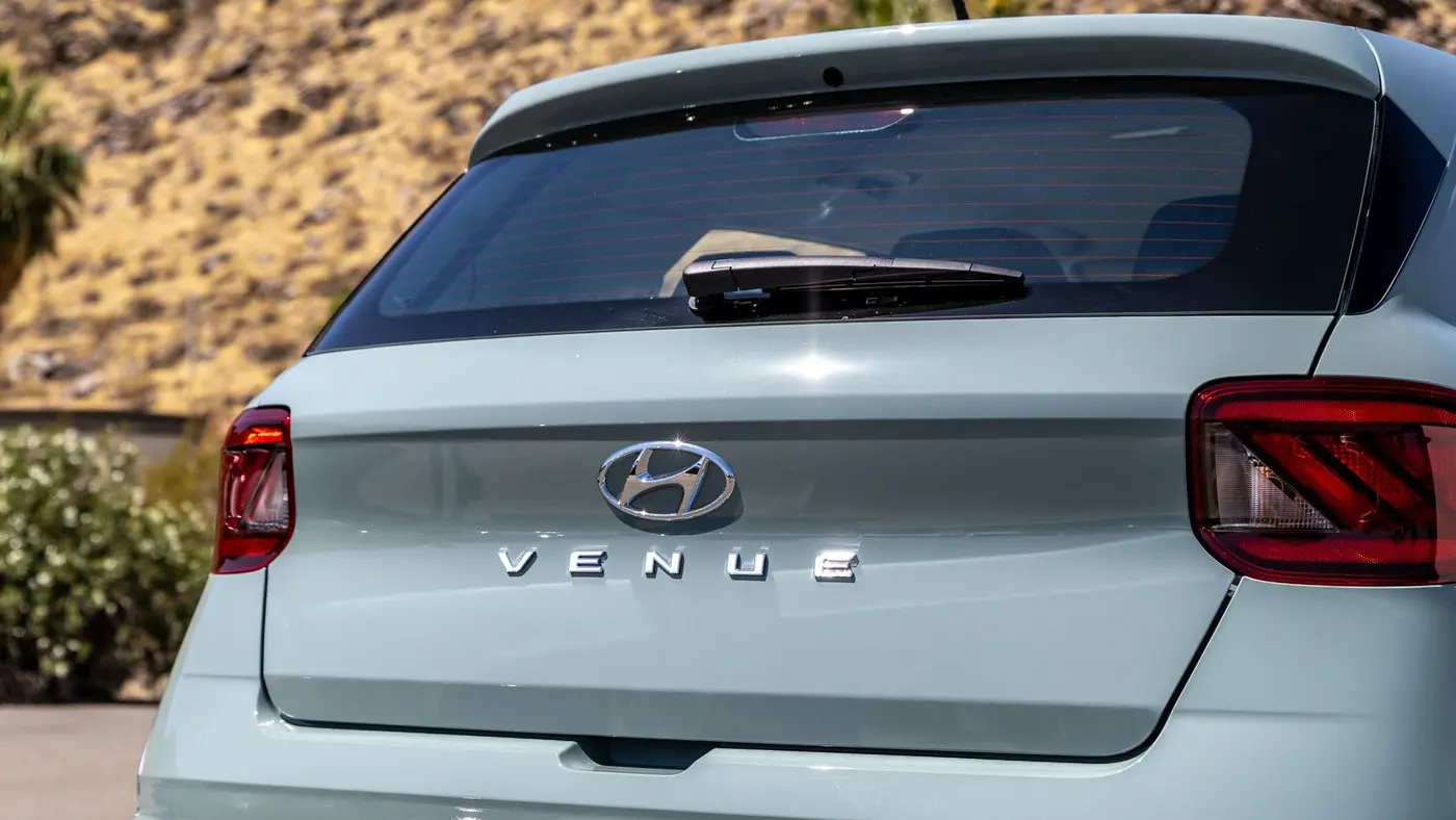 2026 Hyundai VENUE SE