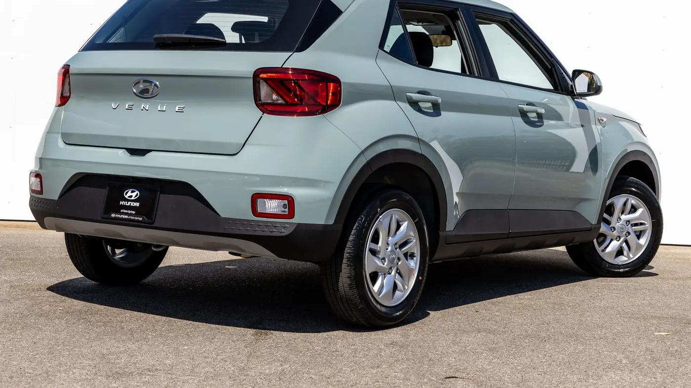 2026 Hyundai VENUE SE