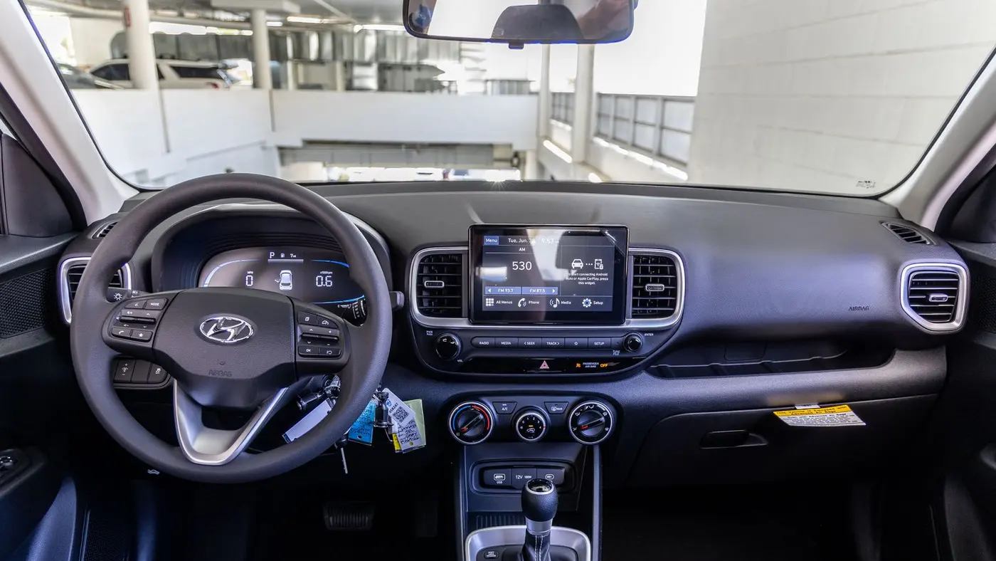 2026 Hyundai VENUE SE