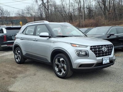 2022 Hyundai Venue SEL 4DR Crossover