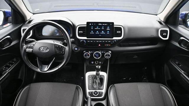 2023 Hyundai VENUE Limited