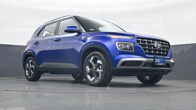 2023 Hyundai VENUE Limited