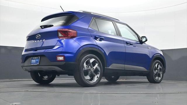 2023 Hyundai VENUE Limited