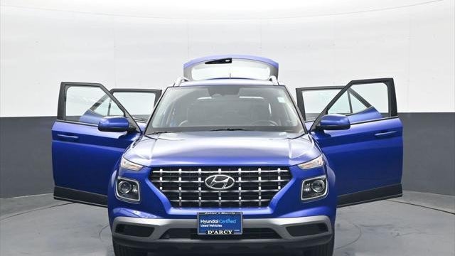 2023 Hyundai VENUE Limited