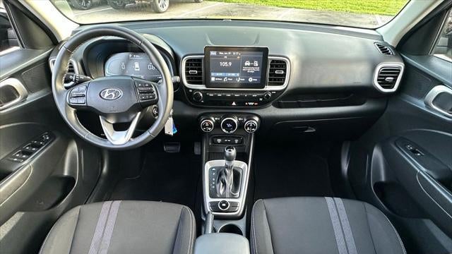 2023 Hyundai VENUE SEL