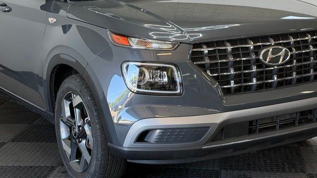 2023 Hyundai VENUE Limited