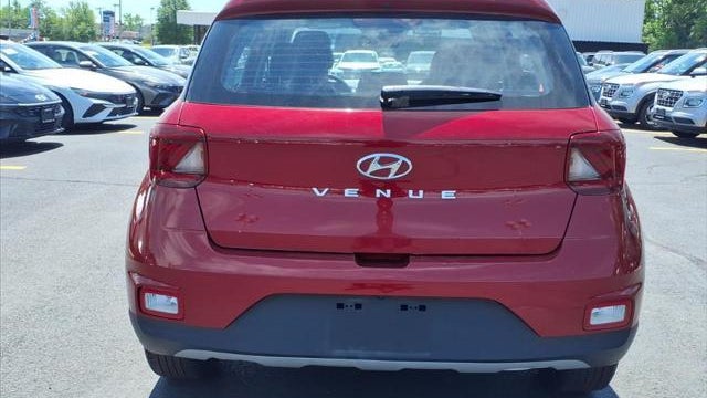 2023 Hyundai VENUE Limited