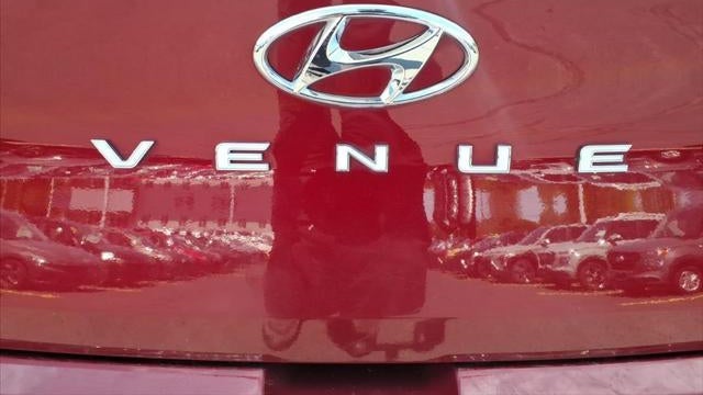 2023 Hyundai VENUE Limited