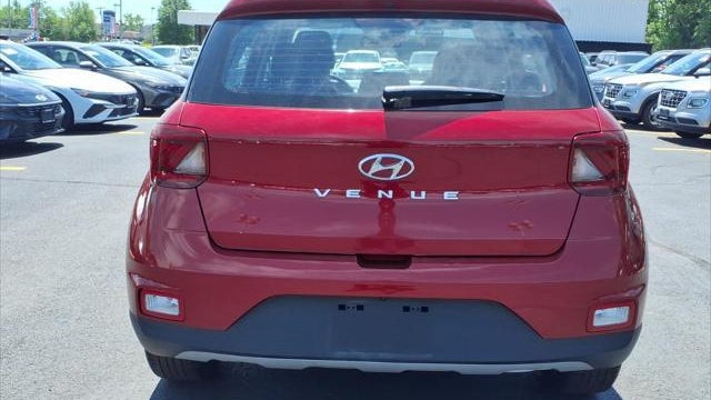 2023 Hyundai VENUE Limited