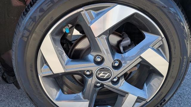 2023 Hyundai VENUE Limited