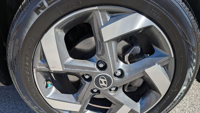 2023 Hyundai VENUE Limited