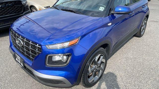 2023 Hyundai VENUE SEL