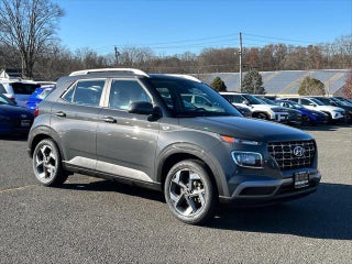 2024 Hyundai VENUE with Ecotronic Gray Exterior