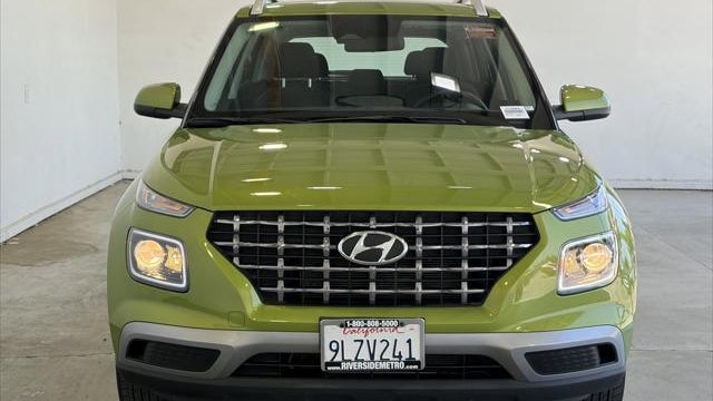 2024 Hyundai VENUE SEL