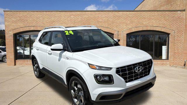 Preowned 2024 Hyundai VENUE SEL for Sale