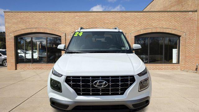 2024 Hyundai VENUE SEL
