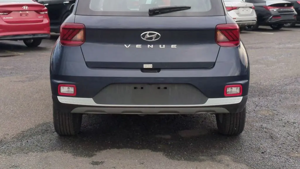 2025 Hyundai VENUE Limited